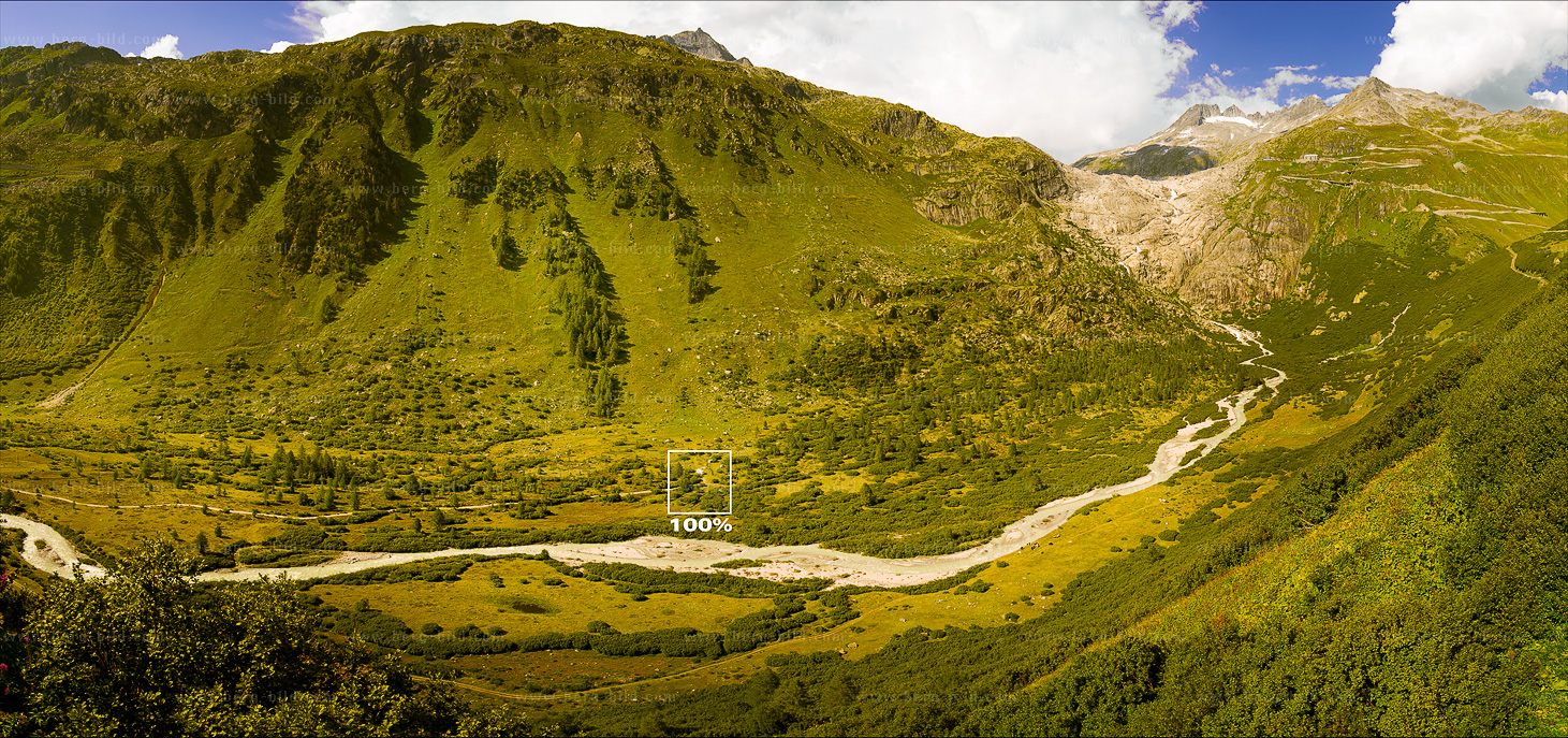 Blick ins Rhonetal unterhalb des Rhonegletschers groß und hochauflösend